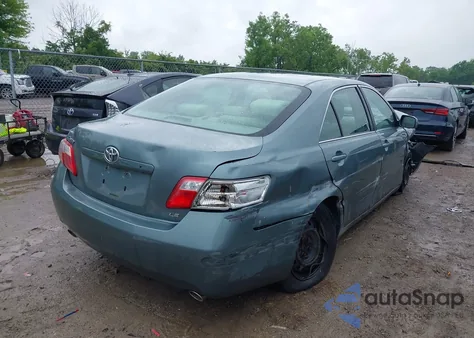2007 Toyota Camry Le V6 z USA, uszkodzony, nr VIN 4T1BK46K47U536273